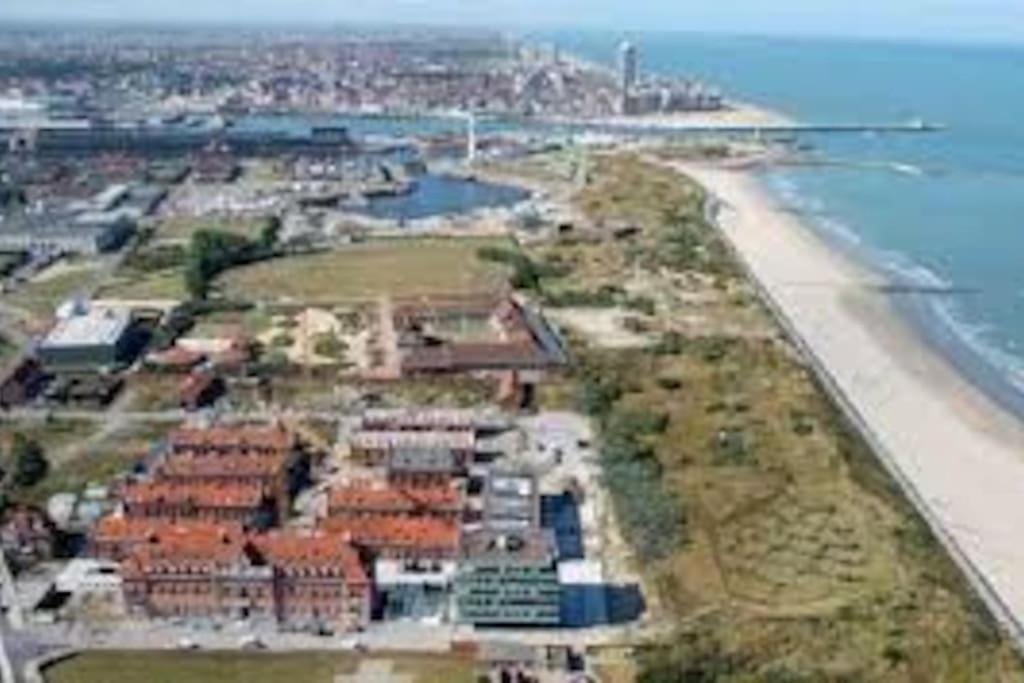 Appartement Hedendaags, Verzorgd Op Unieke Locatie *